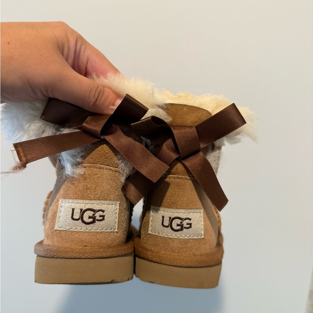 Toddler girls uggs Bailey bow